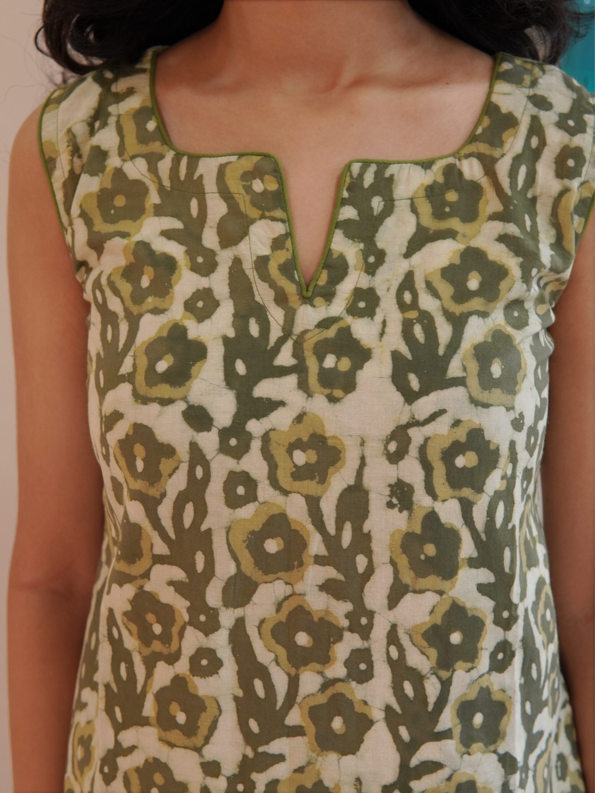Olive green cotton bagru print kurti set - Image 2